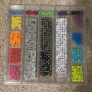 Make your own bracelet colorful kit!